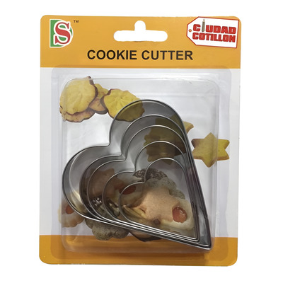 CORTADOR DE GALLETAS CORAZON 5 PCS C179